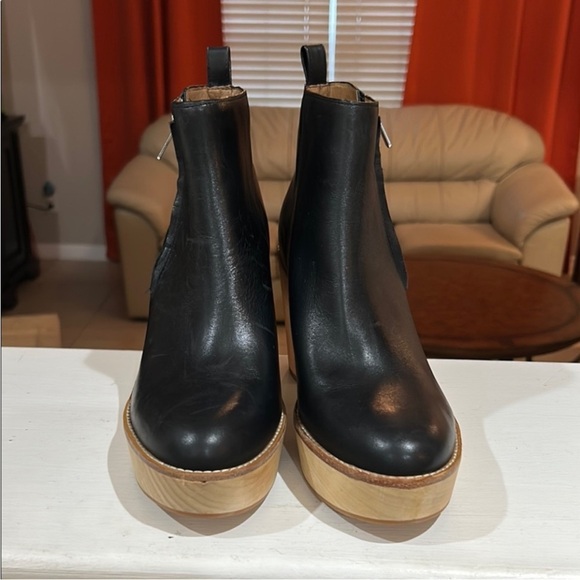 Antonio Melani Ollive Leather Side Zip Clog Ankle Boots size 10 M - Picture 3 of 9